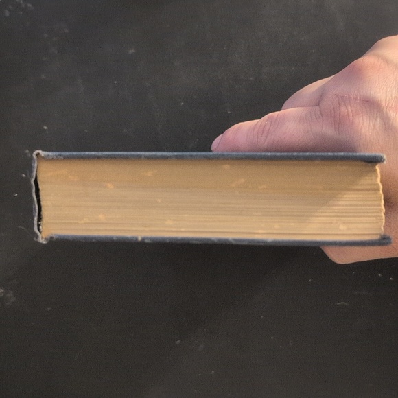 Vintage Book "The Man Who Could Not Sin" - Picture 3 of 9